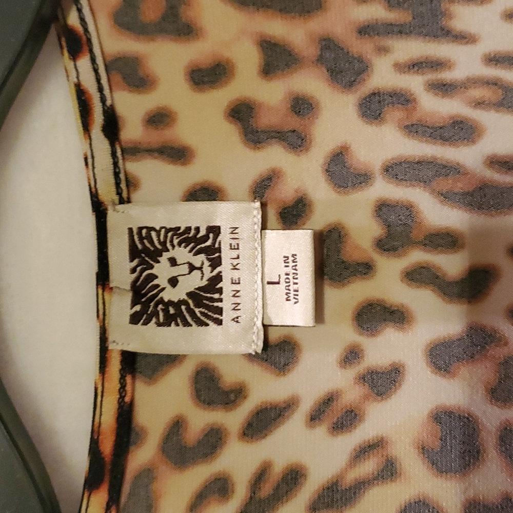 Anne Klein Animal Print Blouse - Picture 3 of 6